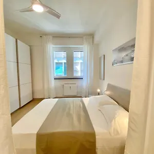 https://casaviva-lovely-bilo-in-the-heart-of-chiavari.hotelitalianriviera.com